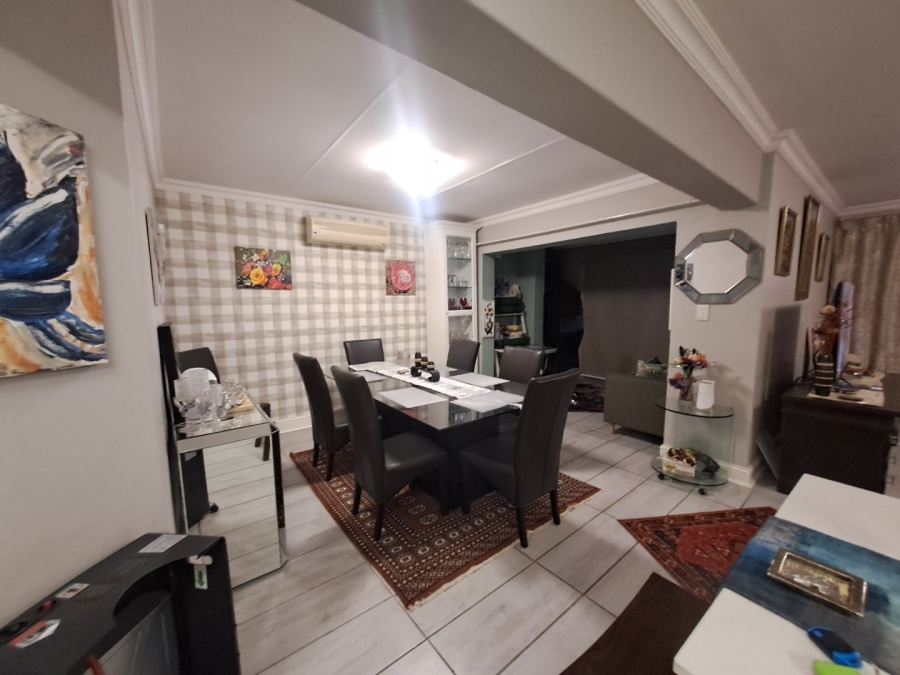4 Bedroom Property for Sale in Heuwelsig Free State